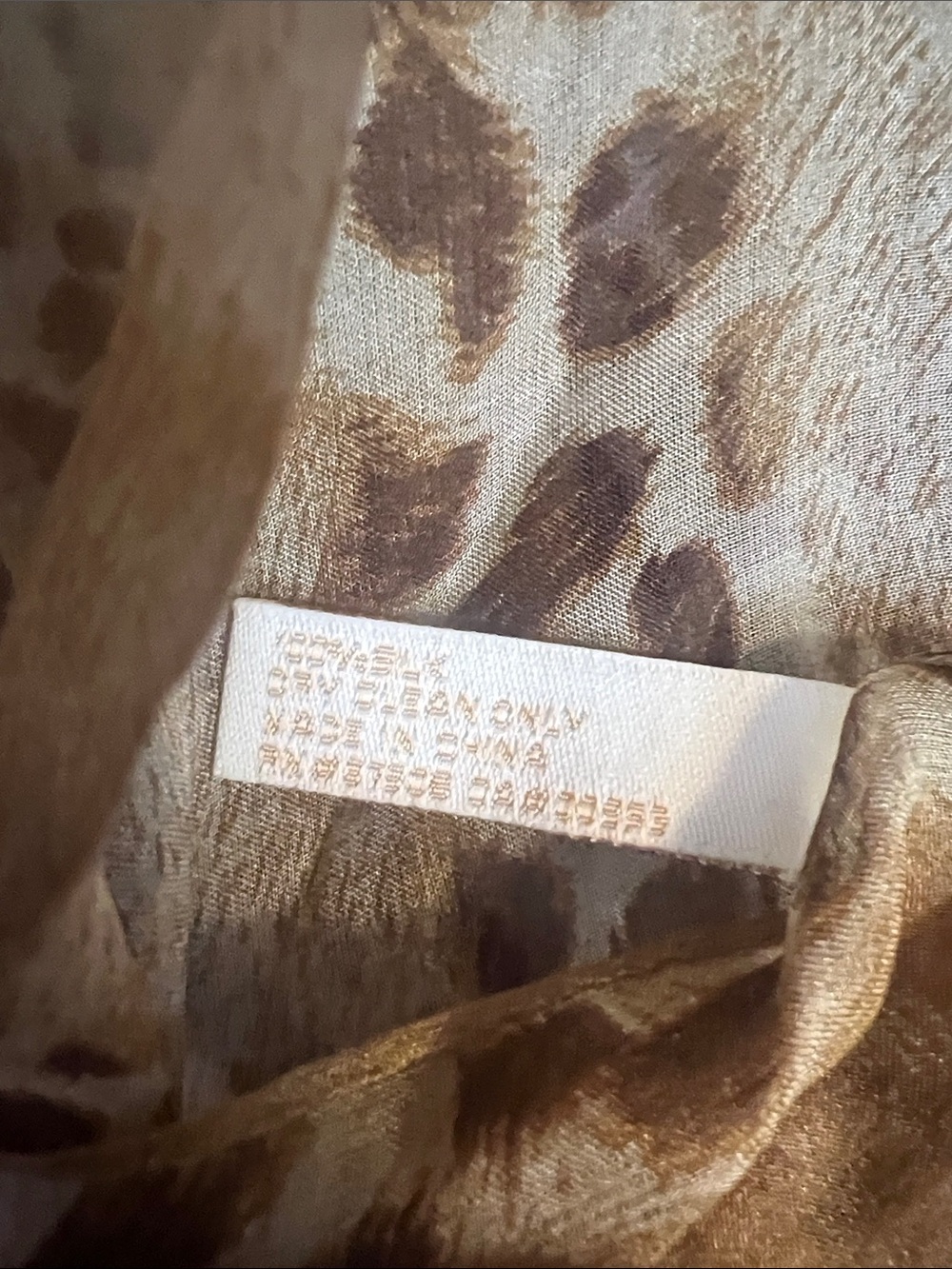 Collection Eighteen 100%  Silk Cheetah Print Scarf - Picture 3 of 4